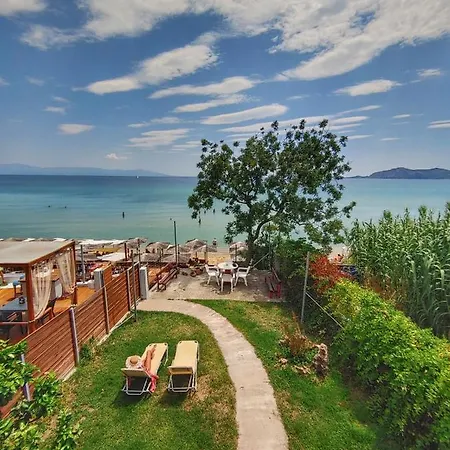 Stellar Blue Palio Palaiontsiflikion