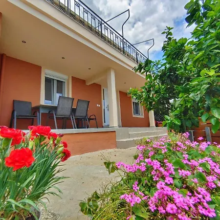 Stellar Blue Palio Holiday home Palaiontsiflikion