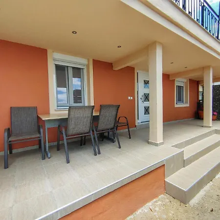 Ferienhaus Stellar Blue Palio *